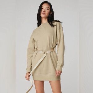 CITYSCAPE SWEATSHIRT DRESS | STREET SENSE